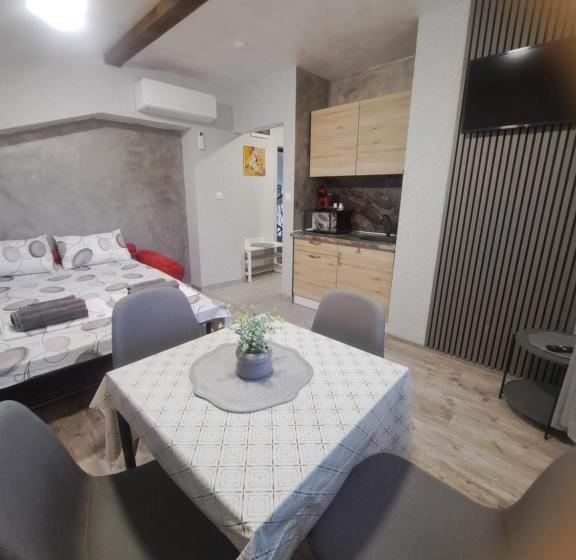 پانسیون къща за гости мурите