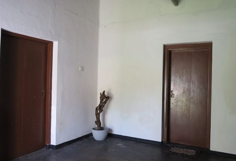 فندق صغير Mendis Cottage