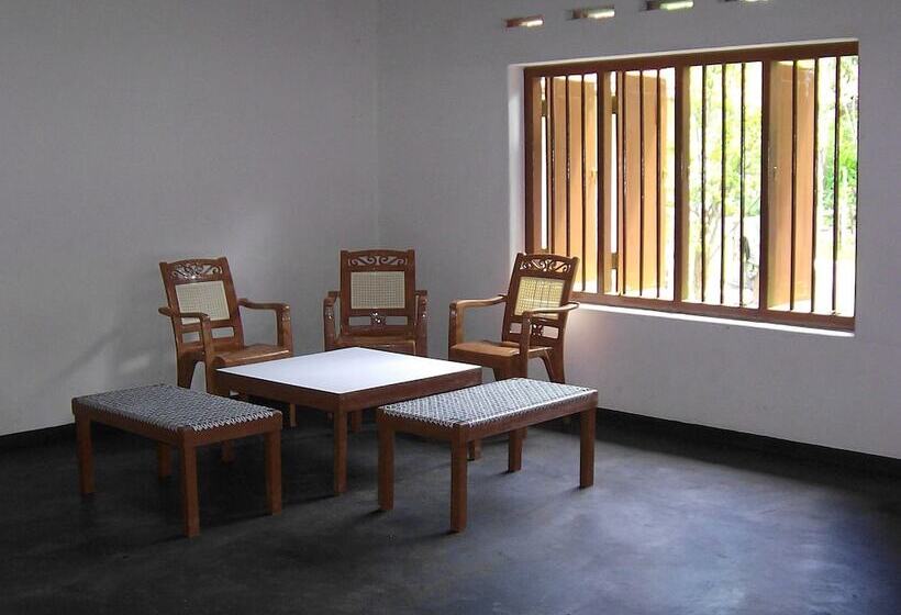 فندق صغير Mendis Cottage