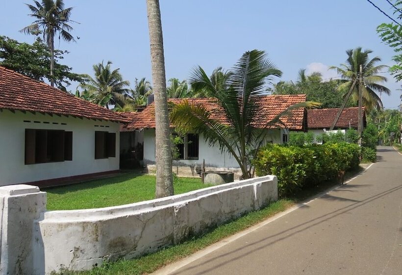 فندق صغير Mendis Cottage