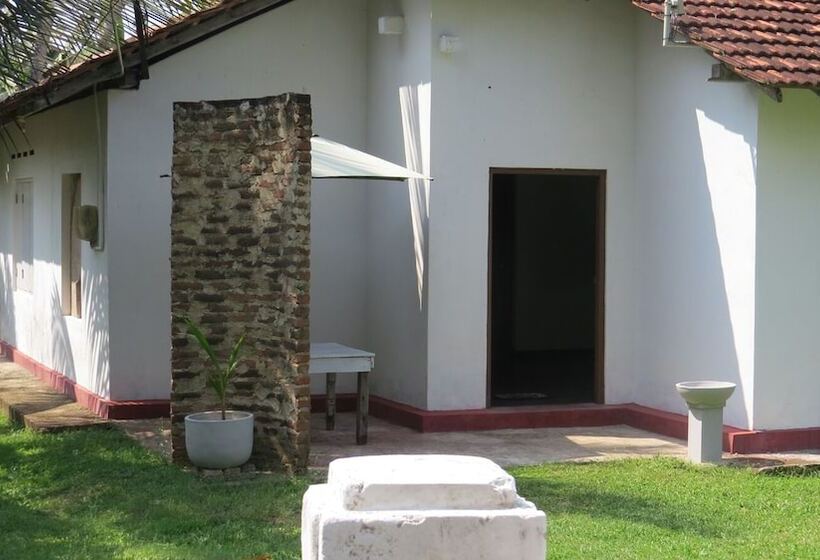 فندق صغير Mendis Cottage