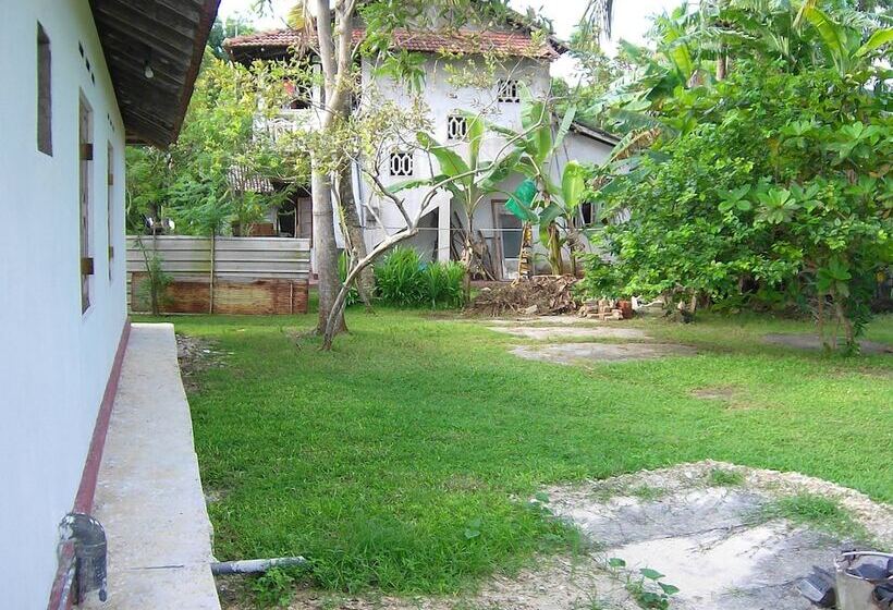 فندق صغير Mendis Cottage