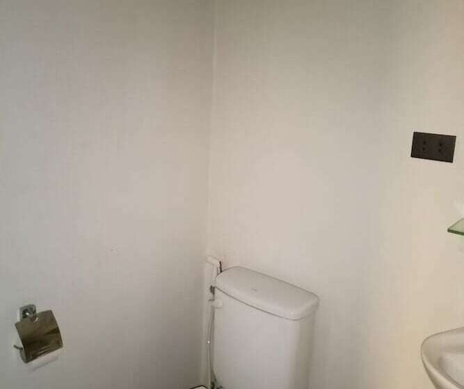 هاستل Metro Vigan Inn Near Plaza Salcedo Ilocos Sur