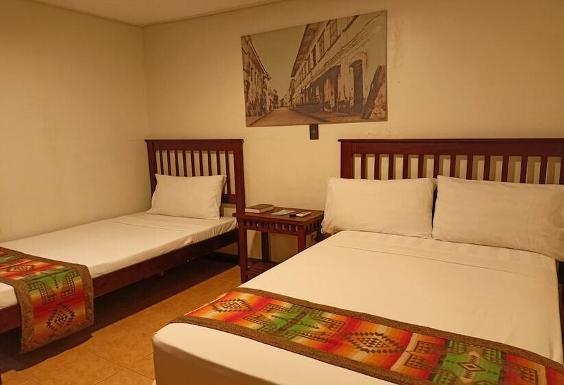 هاستل Metro Vigan Inn Near Plaza Salcedo Ilocos Sur