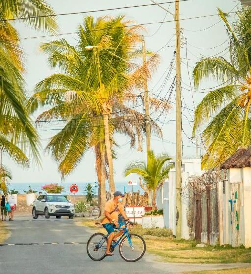 فندق صغير Panama Beach Lodge