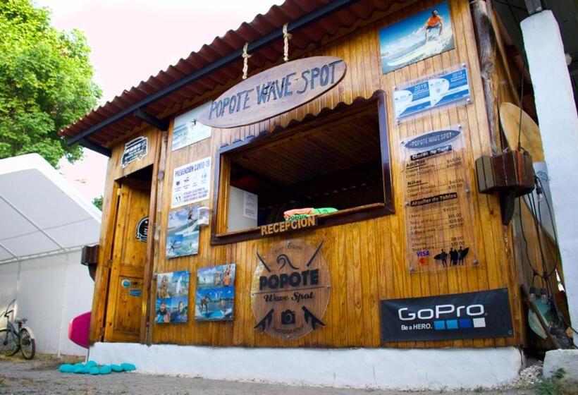 הוסטל Panama Beach Lodge