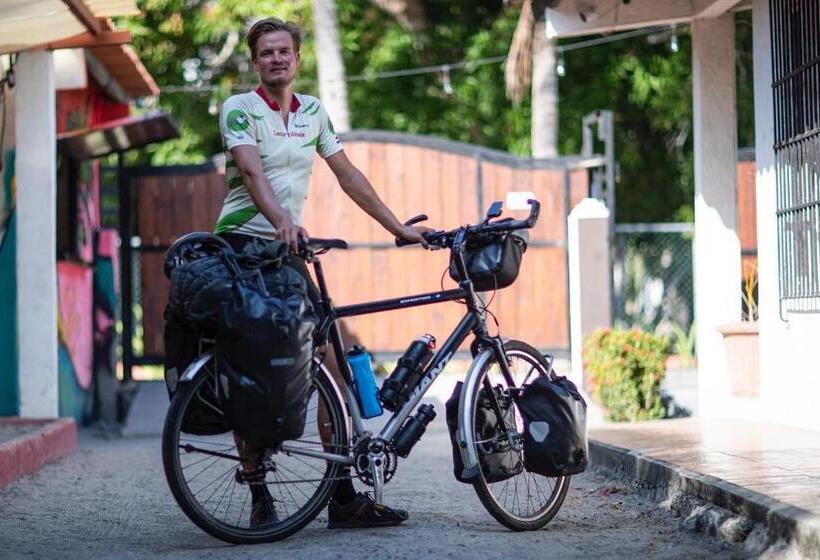 فندق صغير Panama Beach Lodge