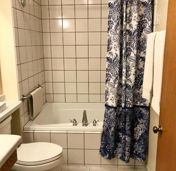 فندق Bay Breeze Resort