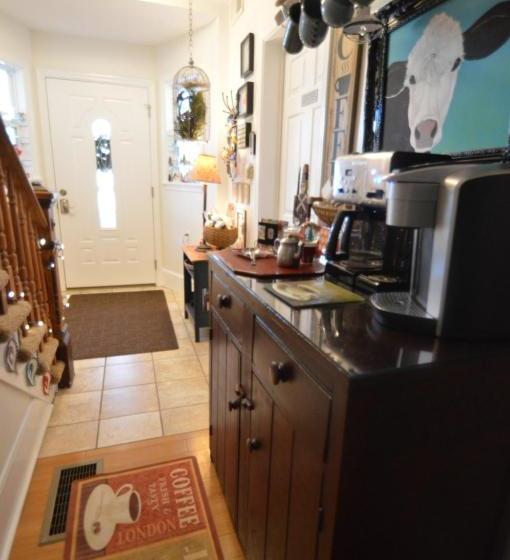 Peabody S  Hip Little Stay  B&b