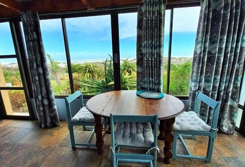 بنسيون 14 Penguin Place, Melkbosstrand