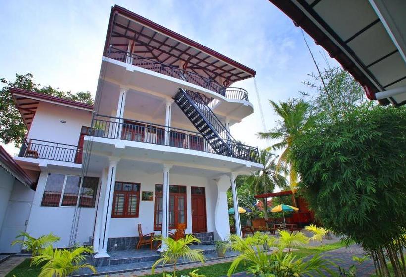 بنسيون Happy Cabanas