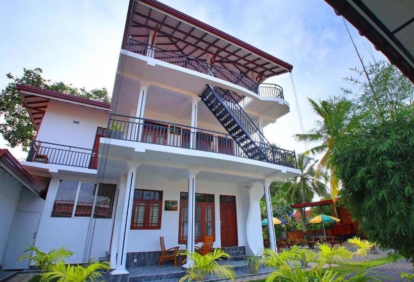 بنسيون Happy Cabanas