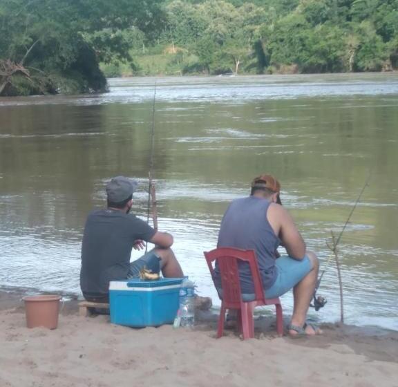 펜션 Lamorn Guesthouse