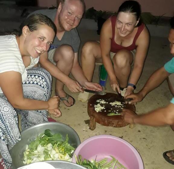 펜션 Lamorn Guesthouse