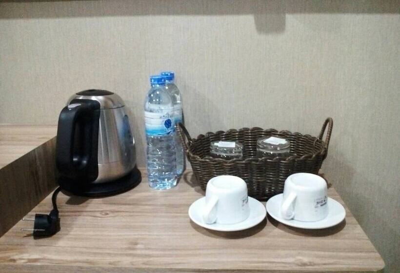 펜션 Little Bear Guesthouse And Restaurant