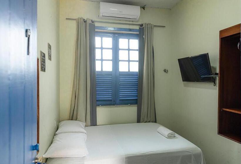 פנסיון Pousada Aruans Casarão