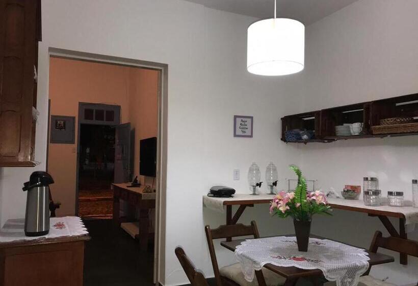 Пансион Pousadinha Da Praça