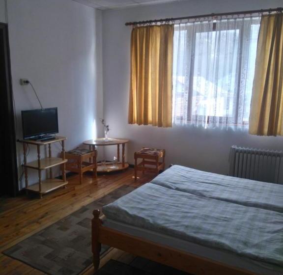 ペンション Proboyski Guest House