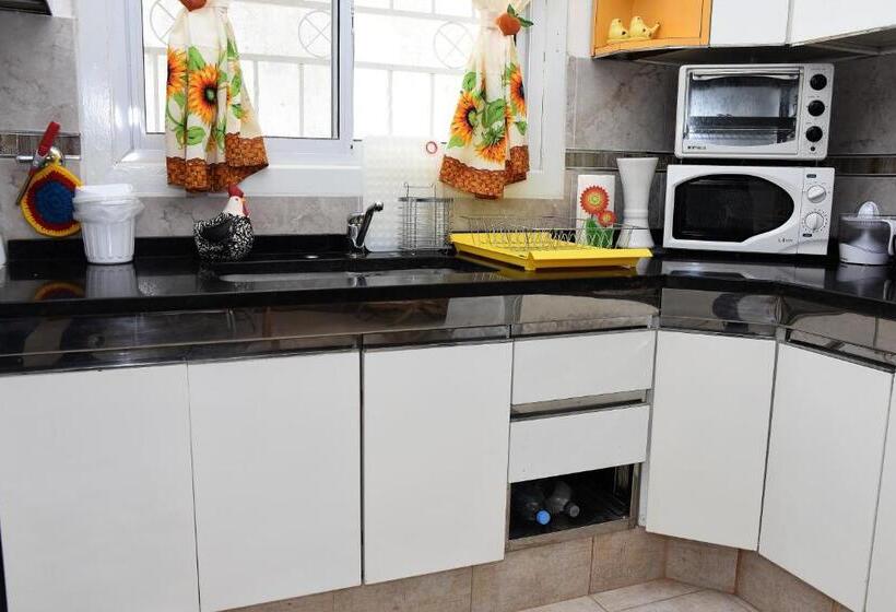 פנסיון San Francisco Home