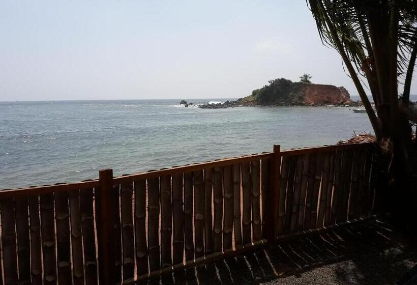 פנסיון Seaside View