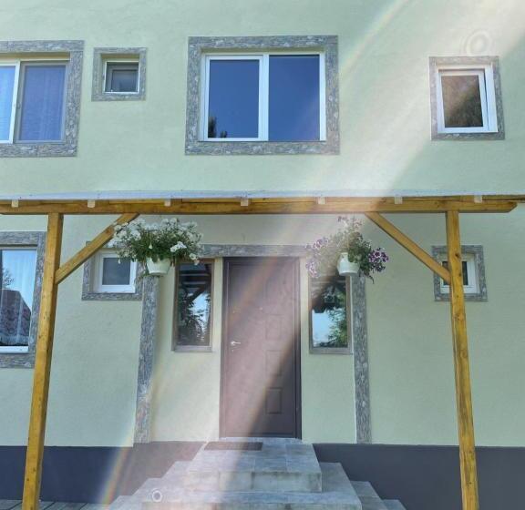 膳宿费 Vila Zenyt