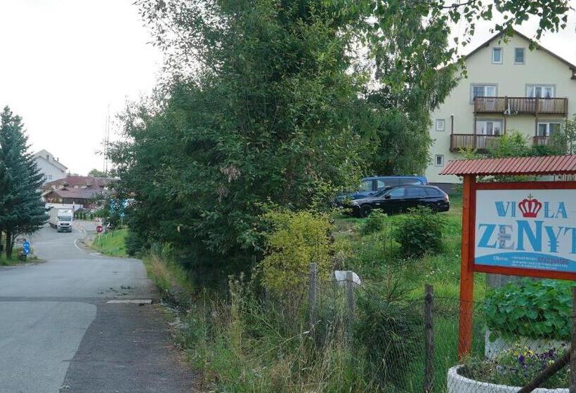 膳宿费 Vila Zenyt