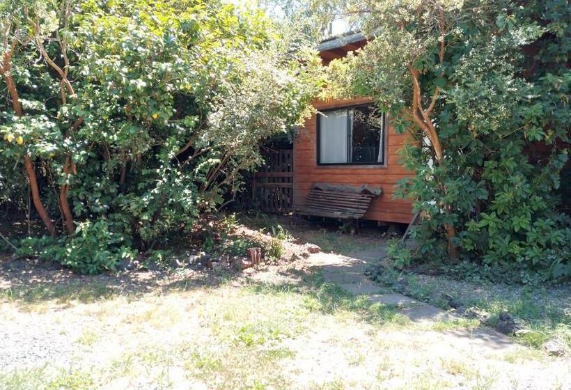 Пансион Volcano & Lake Family Hostel