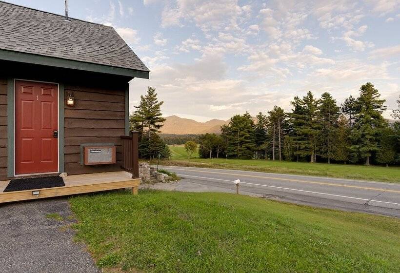 Общежитие Cobble Mountain Lodge
