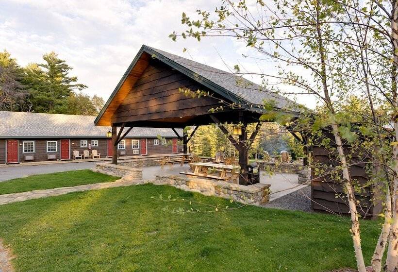 Общежитие Cobble Mountain Lodge