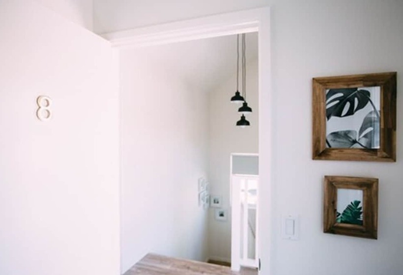 ユースホステル Noon On Sunset Hill