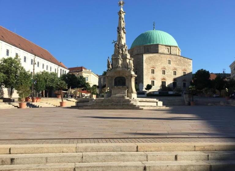 ホテル Fehérház Alkalmi Szálló