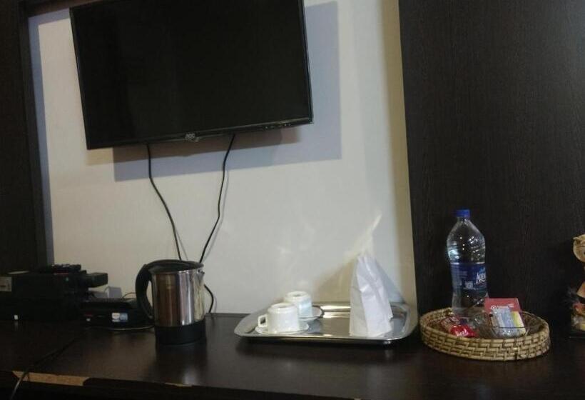 Пансион Aapas Residency