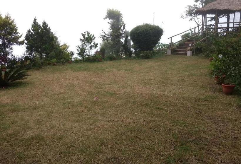 Пансион Aapas Residency