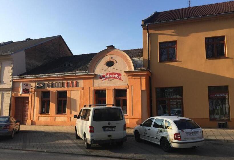 بنسيون Grillbar Penzion & Restaurant