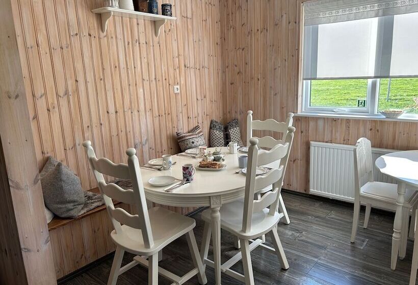 پانسیون Guesthouse Baegisa