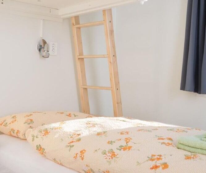 پانسیون Guesthouse Baegisa