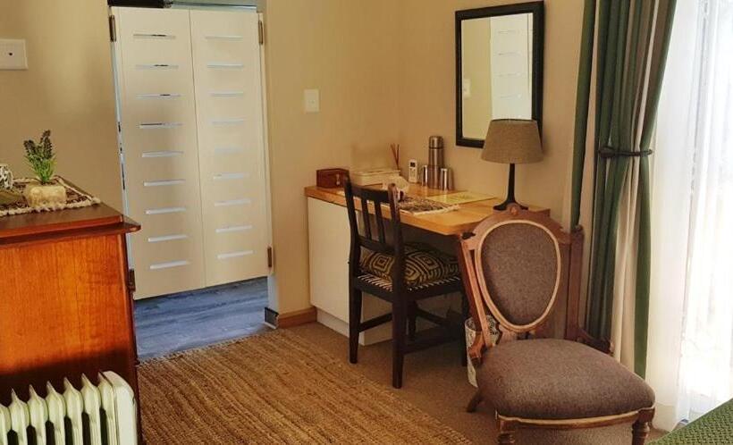 پانسیون Hillscapes Guesthouse