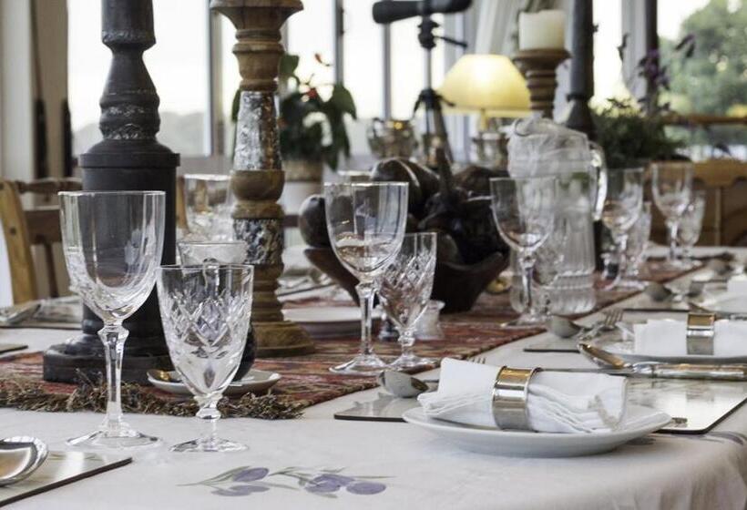 پانسیون Hillscapes Guesthouse