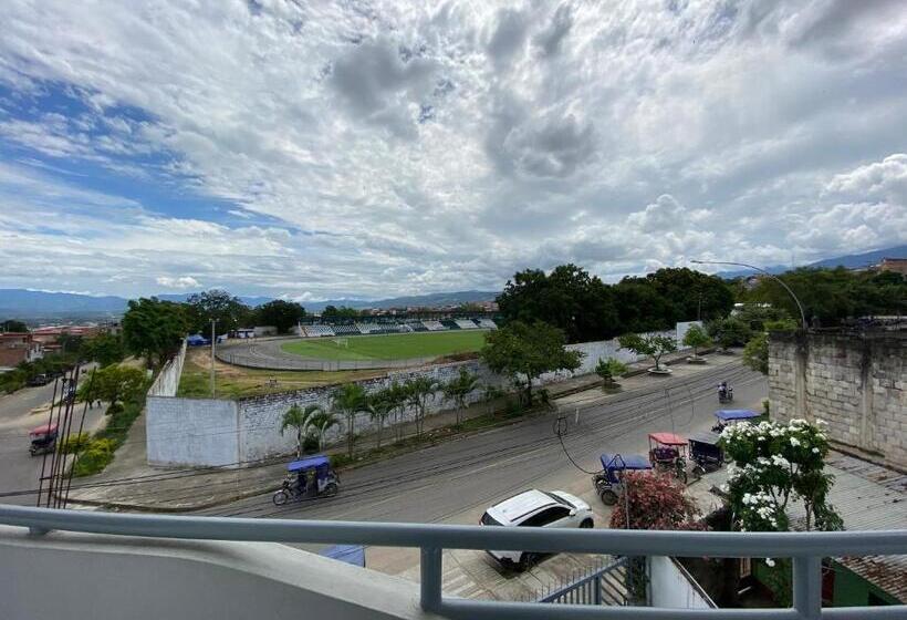 ペンション Hospedaje Marbis