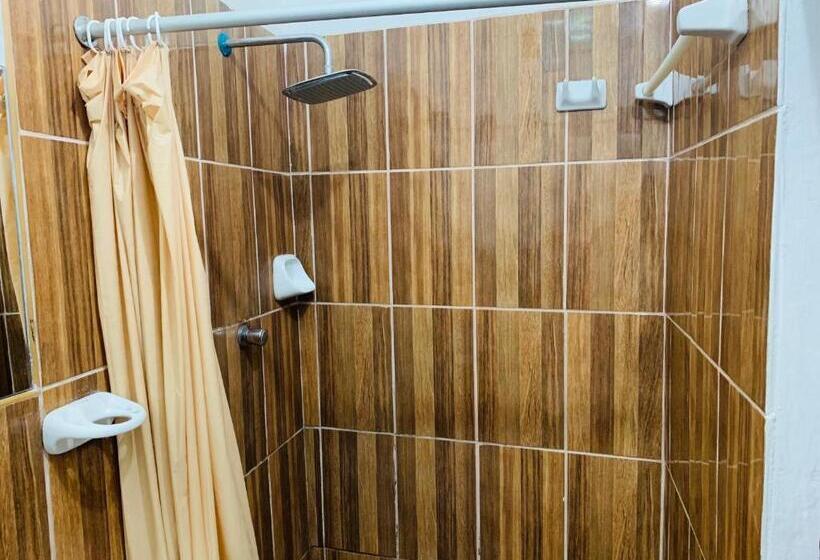 ペンション Hospedaje Marbis