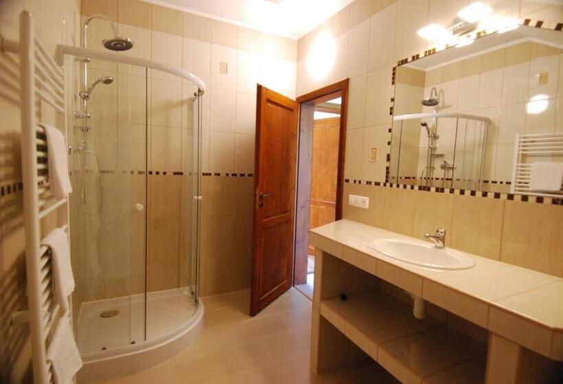 펜션 Ivanek Guest House