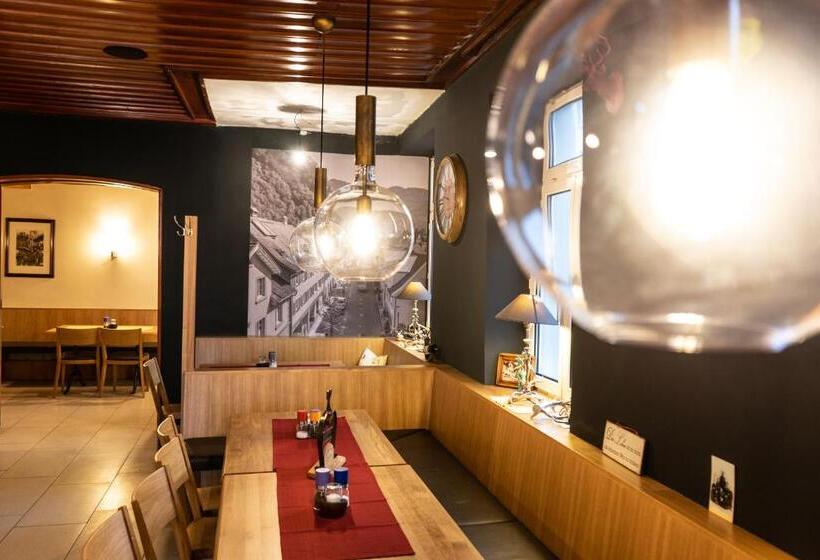 펜션 Landgasthof Hirschen