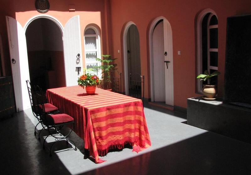 پانسیون Maison Xanadu