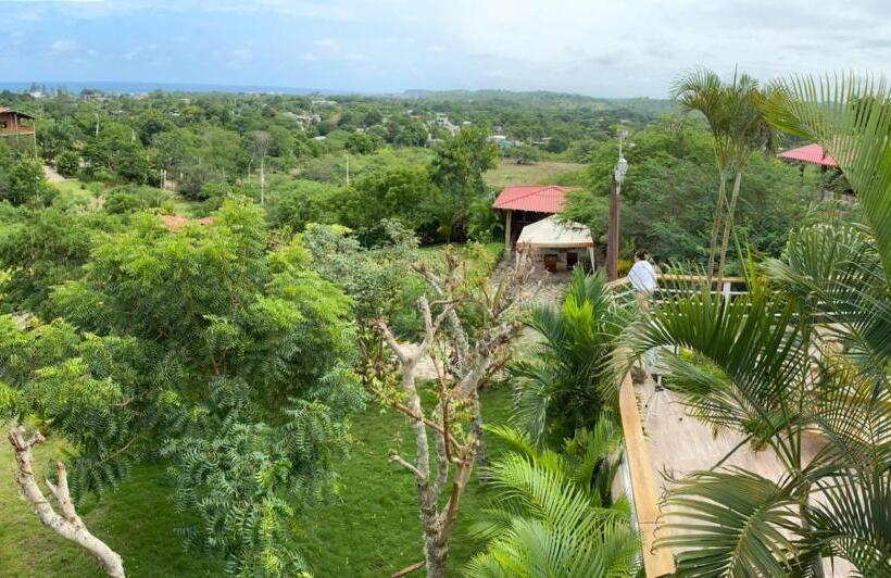 پانسیون Marybutch