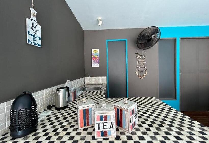 پانسیون Meno Suites