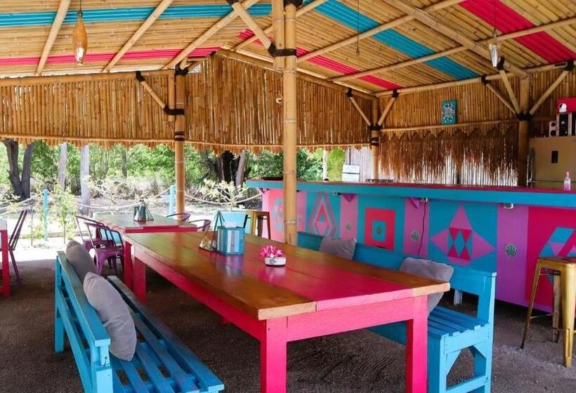 ペンション Meno Suites