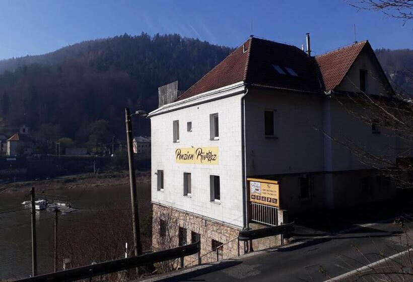 ペンション Penzion Přívoz