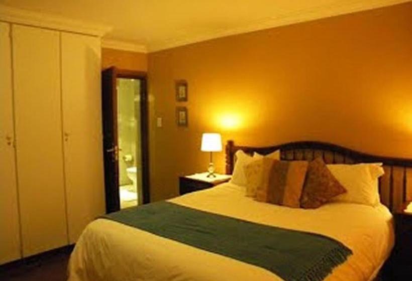 펜션 Ruimsig Golf View Manor And Conference Centre