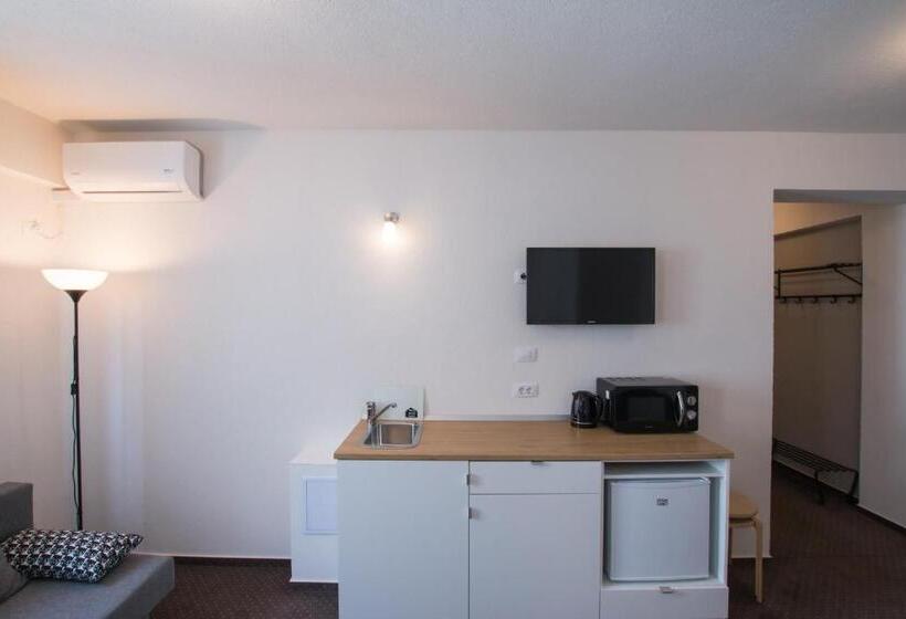 Victoriei City Studios