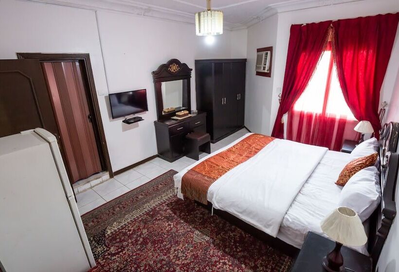 Al Eairy Furnished Apartments Hail 4